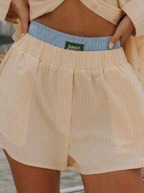 Daily Drills Elastic Waist Shorts